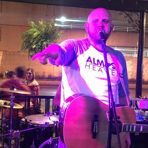 Meet your Posher, Josh